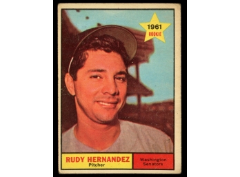 1961 TOPPS BASEBALL RUDY HERNANDEZ ROOKIE CARD